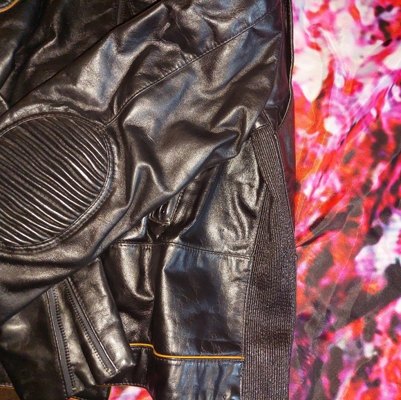 Bristol Leather Motorcycle Jacket - Picture 5 of 9